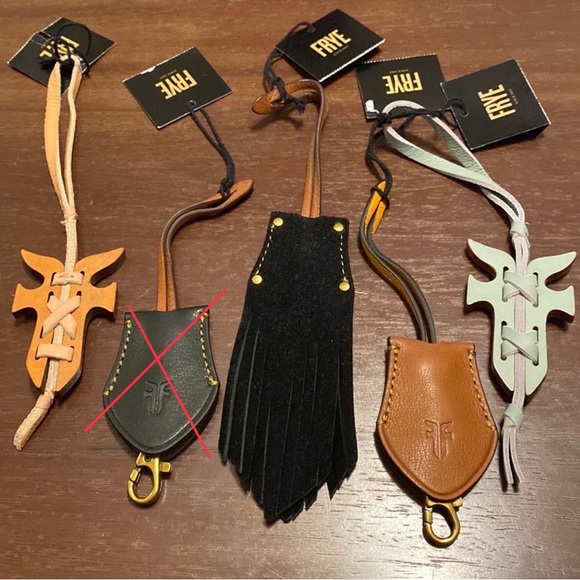 ๐ฅFrye Leather Brown Saddle Bag Charm Key Hide Charm Fob NWTโ๐ป๐๐๐FIRM PRICE! - Picture 8 of 8